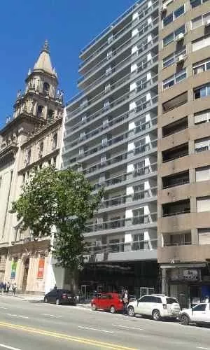 Alquiler 1 dormitorio
18 De Julio Esq Juan Antoño Rodriguez 000
Cordón, Montevideo
$
21.000_5d8e52dbefb41.webp