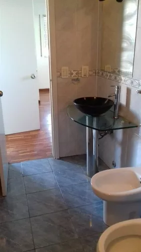 Alquiler 1 dormitorio
Ana Monterroso 0000
Tres Cruces, Montevideo
$
21.000_5d8e66e12c240.webp