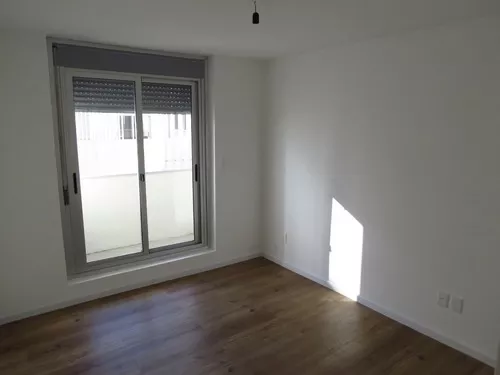 Alquiler 1 dormitorio
Ferrer Serra Y Defensa 0000
Cordón, Montevideo
$
19.500_5d8e54b34745b.webp