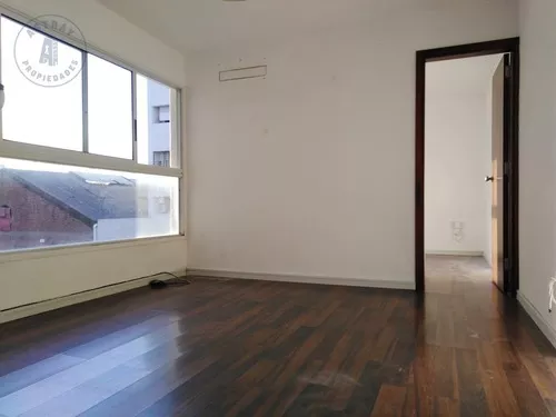 Alquiler 1 dormitorio
Francisco Muñoz 3100
Pocitos, Montevideo
$
22.000_5d8e3d78a62ca.webp