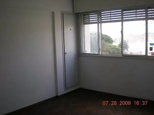 Alquiler 1 dormitorio
República Y Cerro Largo 0000
Cordón, Montevideo
$
16.000_5d8e533f7d412.webp