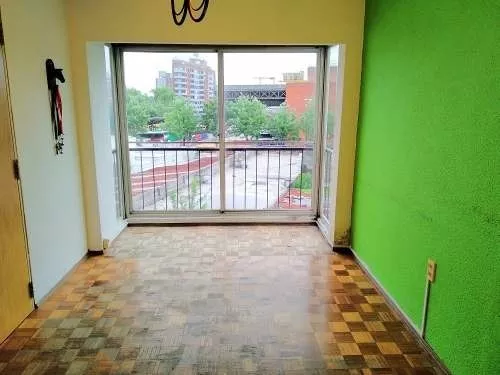 Alquiler 1 dormitorio
Víctor Haedo Y Cassinoni 0000
Tres Cruces, Montevideo
$
17.500_5d8e66aef082f.webp
