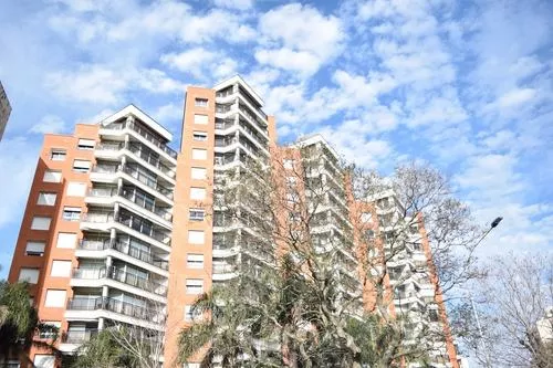 Alquiler monoambiente
Bv Artigas 72
Punta Carretas, Montevideo
$
26.000_5d8e3c4d1cdcd.webp