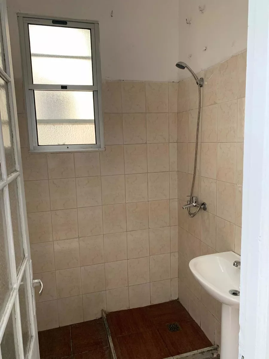 Alquiler 1 dormitorio
Soriano Esq. Paraguay 00
Centro, Montevideo
$
13.500_5e04fe2637224.webp