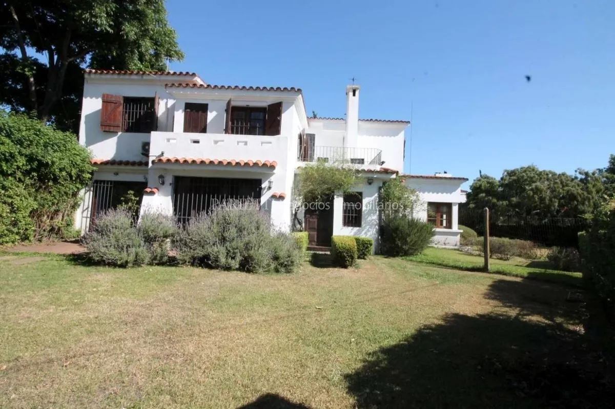 Alquiler casa más de 4 dormitorios
Carrasco
Carrasco, Montevideo
U$S
2.000_5e04fcc56f5d1.webp
