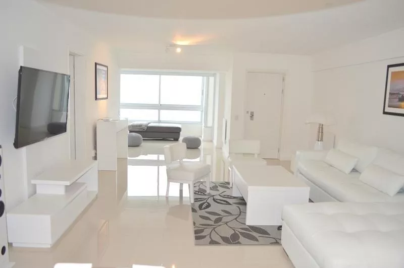 Alquiler de apartamento
Av. Gorlero Y Comodoro
Punta Del Este, Maldonado
U$S
4.800
temporada 2019 – 2020_5deb032536783.webp
