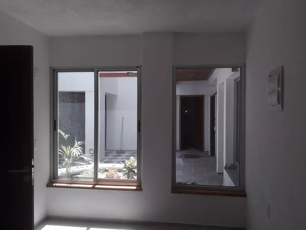 Alquiler 1 dormitorio
Bacigalupi Esquina Nicaragua 2177
Aguada, Montevideo
$
16.800_5e1df6917e569.webp