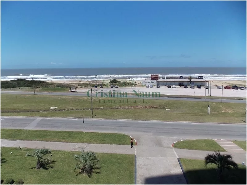 Alquiler de apartamento
Oportunidad Le Parc, Excelente Ubicacion, Excelente Construccion !!-ref:15961
Punta Del Este, Maldonado
U$S
14.500
temporada 2019 – 2020_5e1277ed90e39.webp