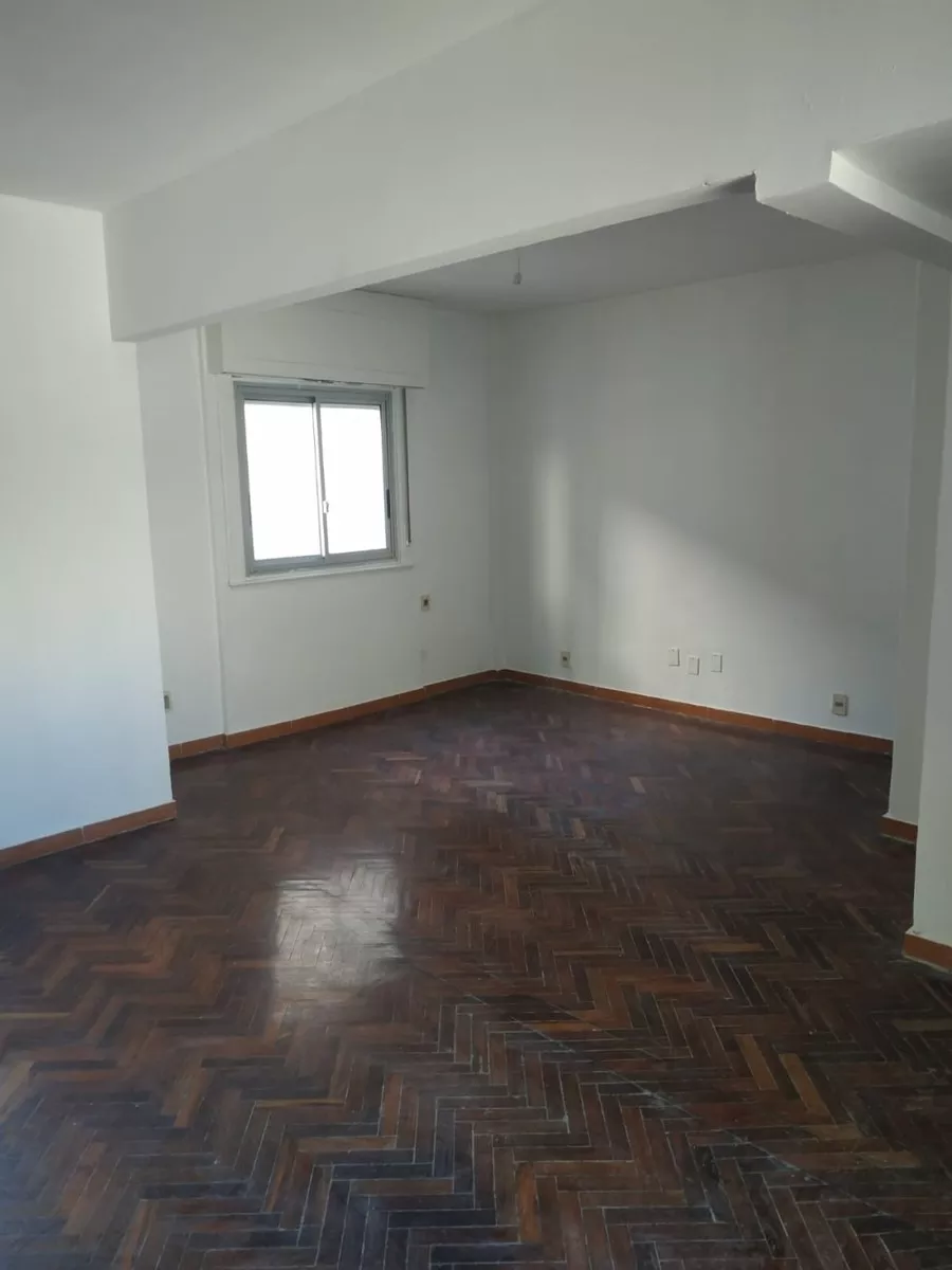 Alquiler monoambiente
Andes 1318
Centro, Montevideo
$
13.500_5e7a6235a3ab1.webp