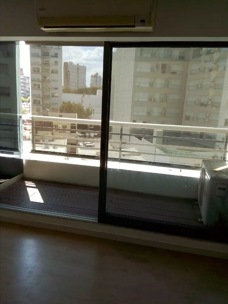 Alquiler monoambiente
Echevarriarza Y Buxareo 3221
Pocitos, Montevideo
$
16.500_5e7a409244e95.webp