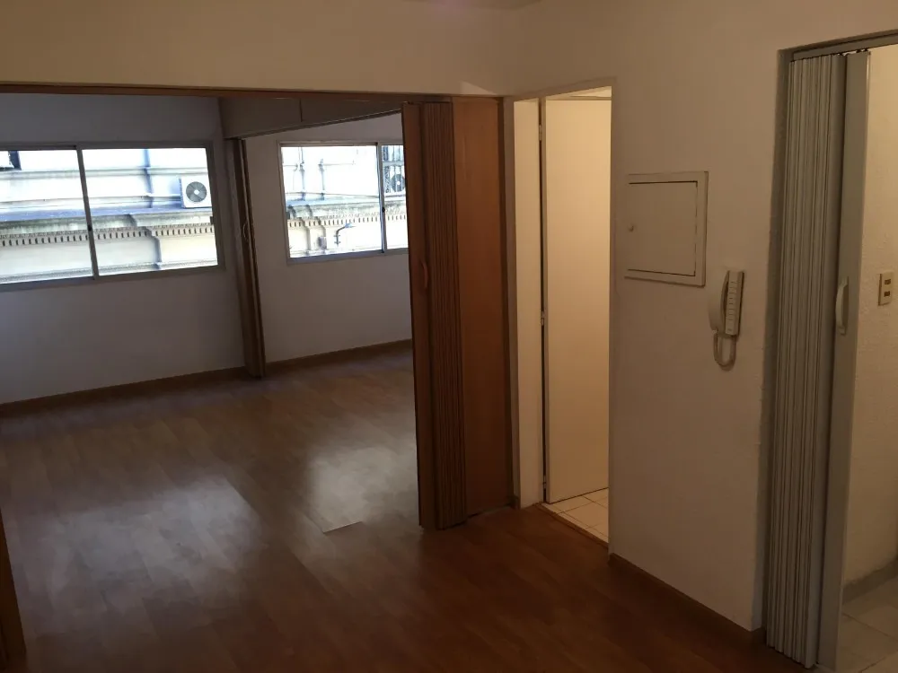 Alquiler 1 dormitorio
18 Y Brandzen 1111
Cordón, Montevideo
$
14.700_5ebc29857e0b0.webp