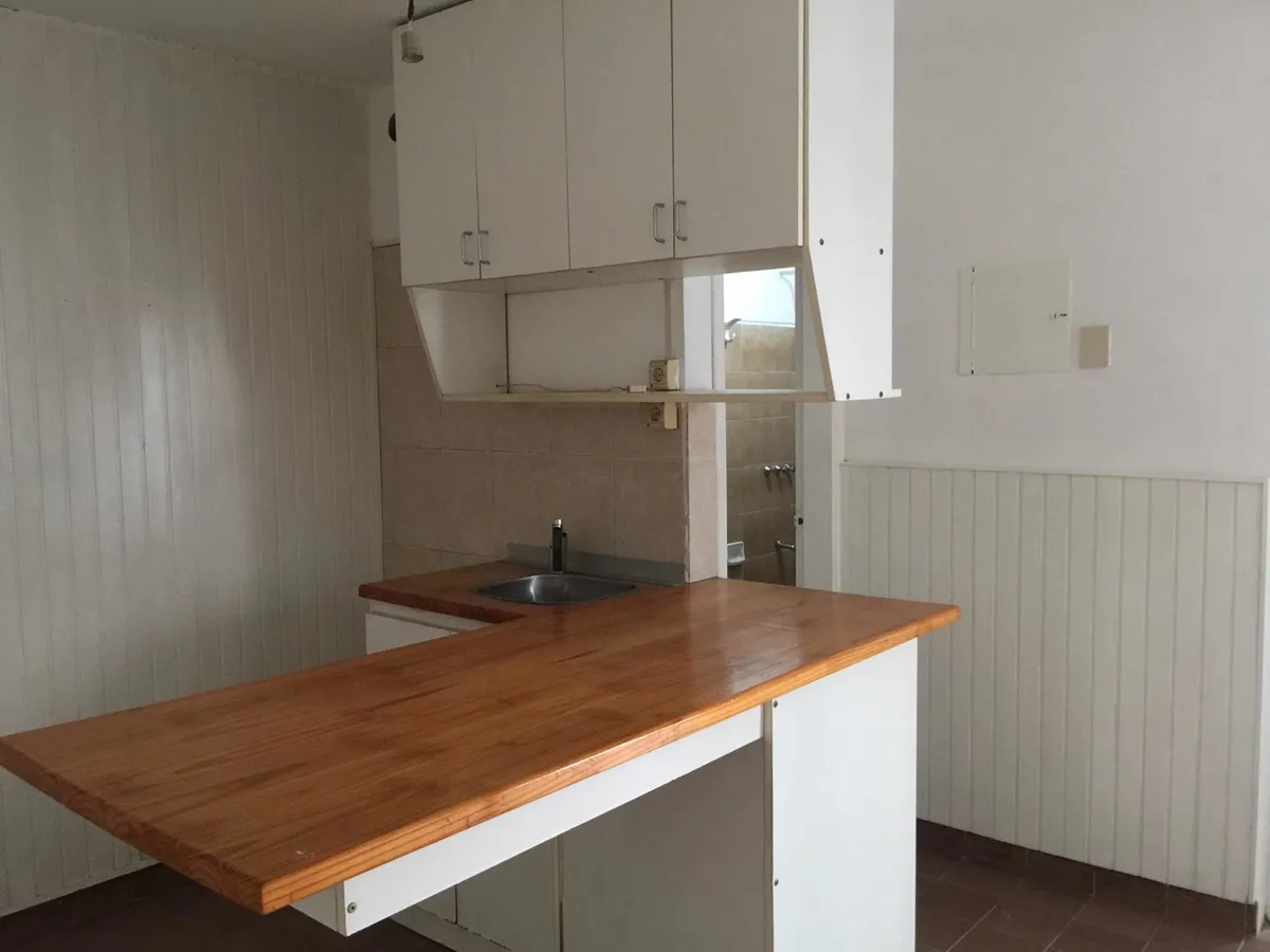Alquiler 1 dormitorio
Ana Monterroso Esq. Cassinoni 2 Apartamentos Para Alquilar Prox. Bv .artigas Y La Española 0
Cordón, Montevideo
$
13.500_5ebc29a51e7a1.webp