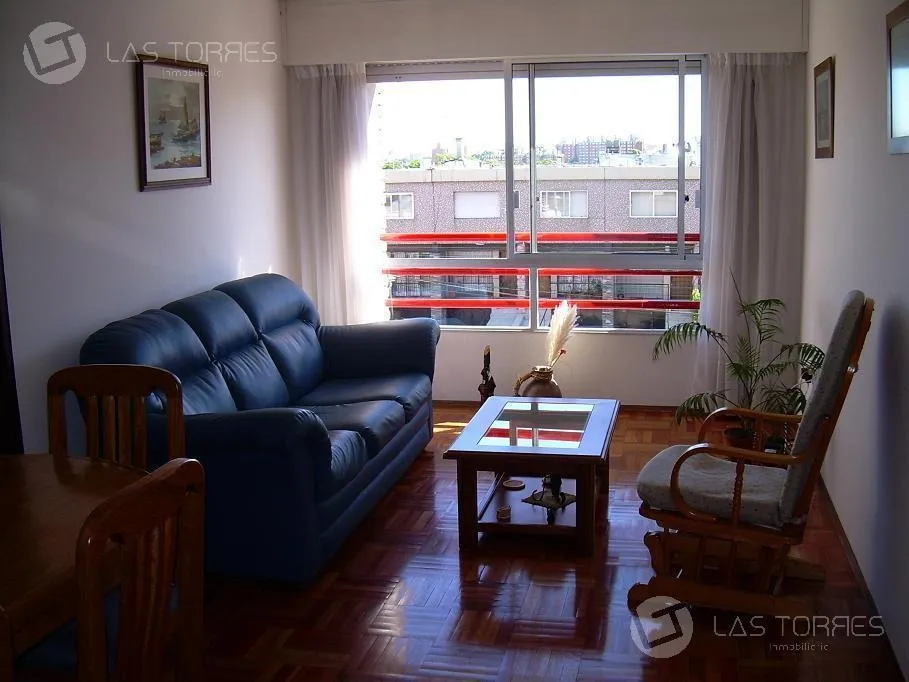 Alquiler 2 dormitorios
Canstatt Y Luis Alberto De Herrera Lap2455529
La Blanqueada, Montevideo
$
23.000_5ec30006f0dba.webp