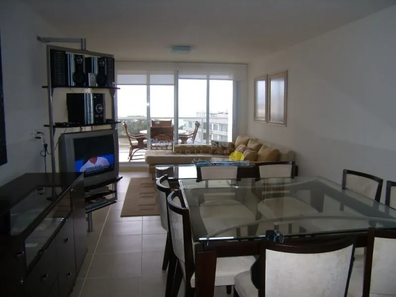 Alquiler de apartamento
Apartamento En Mansa, 2 Dormitorios *- Ref: 1299
Punta Del Este, Maldonado
U$S
7.500
temporada 2019 – 2020_5eb0ab6a5134b.webp