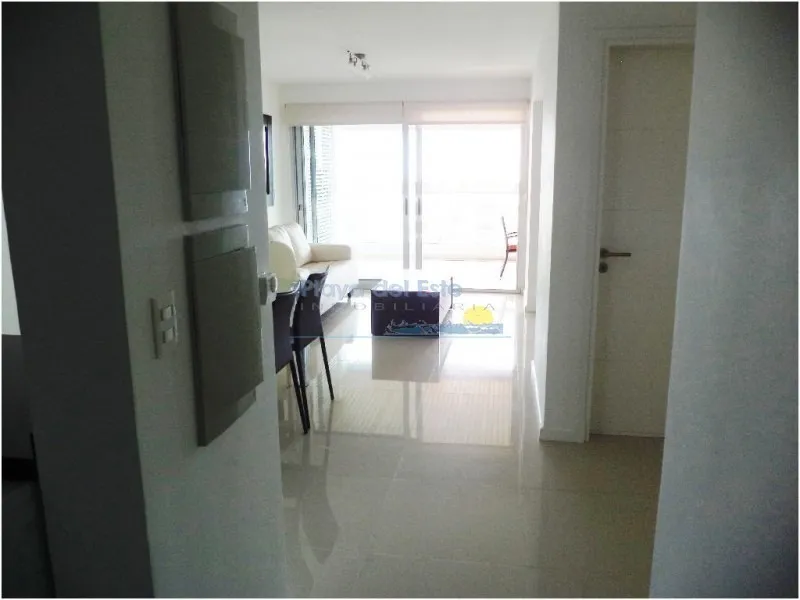 Alquiler de apartamento
Apartamento En Punta Del Este, Brava | Playa Del Este Ref:10992- Ref: 10992
Punta Del Este, Maldonado
U$S
3.500
temporada 2019 – 2020_5eb0a45bd98ef.webp