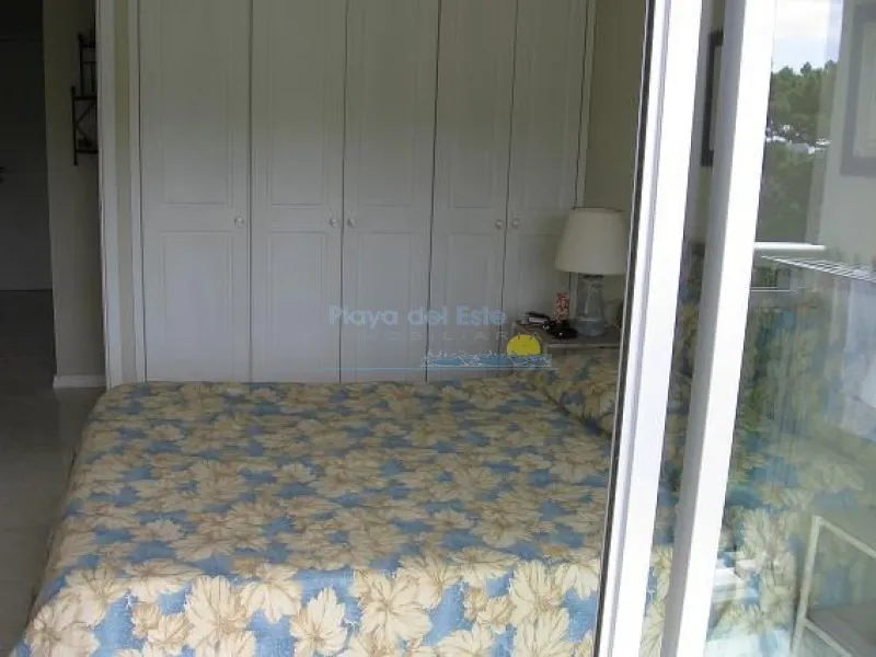 Alquiler de apartamento
Apartamento En Roosevelt, 1 Dormitorios *- Ref: 357
Punta Del Este, Maldonado
U$S
1.750
temporada 2019 – 2020_5eb0b1de1b7d1.webp