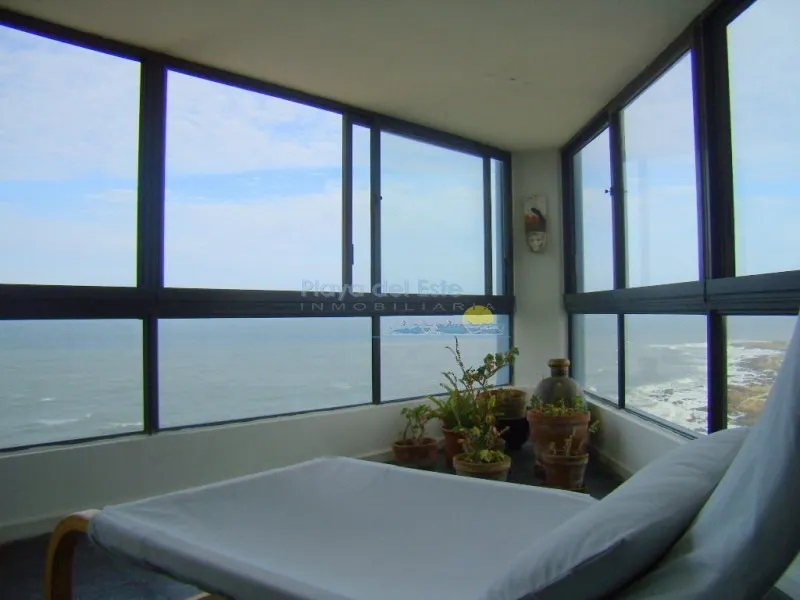 Alquiler de apartamento
Brava, 3 Dormitorios- Ref: 401
Punta Del Este, Maldonado
U$S
4.800
temporada 2019 – 2020_5eb0a6acae75c.webp