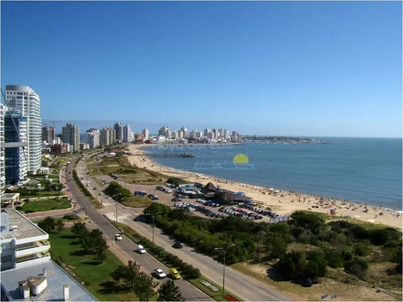 Alquiler de apartamento
Mansa Frente Al Mar!!!- Ref: 1296
Punta Del Este, Maldonado
U$S
6.000
temporada 2019 – 2020_5eb0ab70cef34.webp
