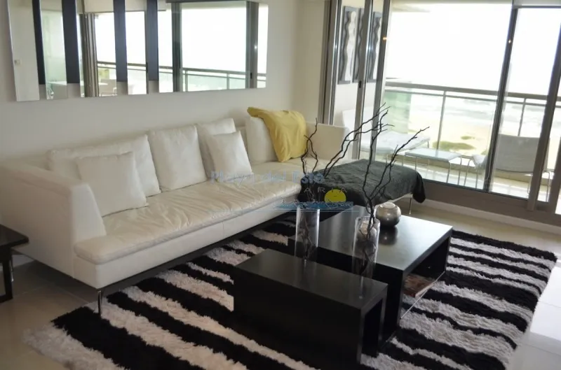 Alquiler de apartamento
Pda 1 Brava
Punta Del Este, Maldonado
U$S
3.500
temporada 2019 – 2020_5eb0ad9c0410d.webp