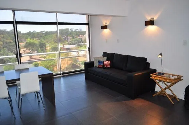 Alquiler de apartamento
Punta Del Este, Maldonado
U$S
3.500
temporada 2019 – 2020_5eb0ae16d8e45.webp