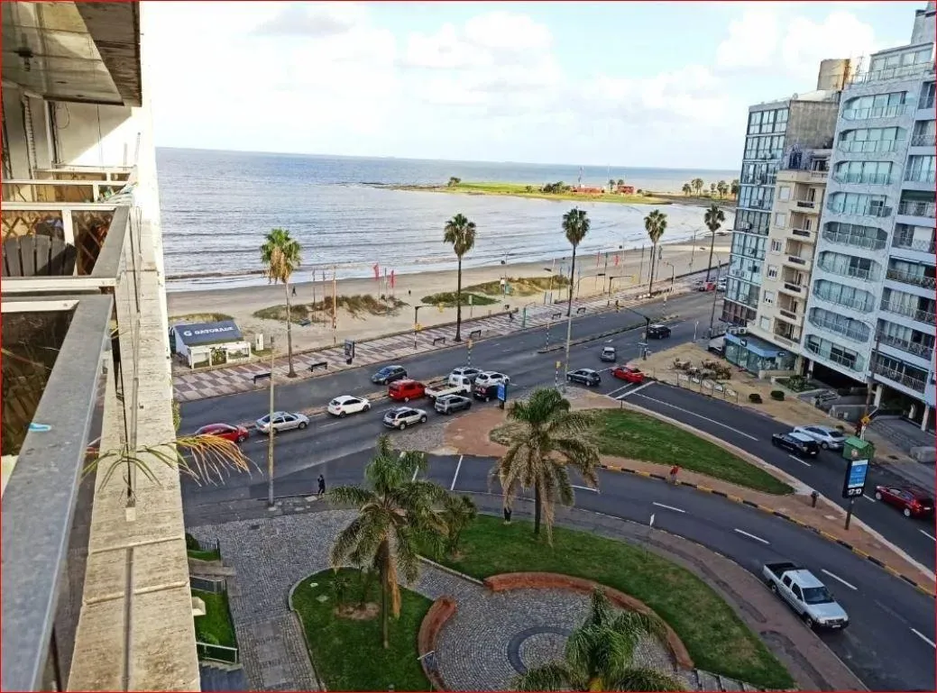 Alquiler monoambiente
Piso Alto Vista A La Rambla
Pocitos, Montevideo
$
19.900_5ec961ed5fc83.webp