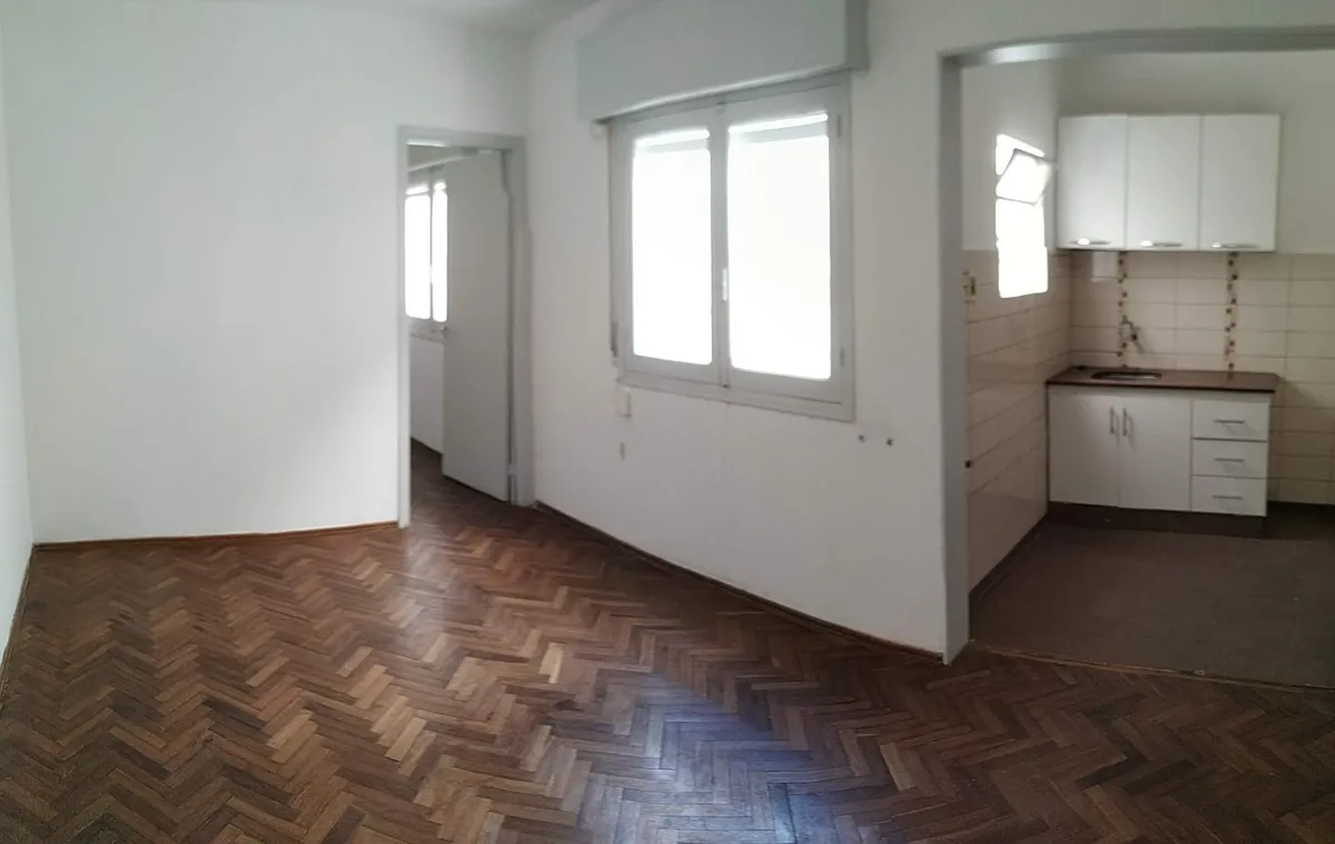 Alquiler 1 dormitorio
Requena Esq Palmar. Excelente Punto! Muy Luminoso. Gastos Comunes Bajos $1.000 097321938
Cordón, Montevideo
$
17.000_5ee3b924d23f5.webp