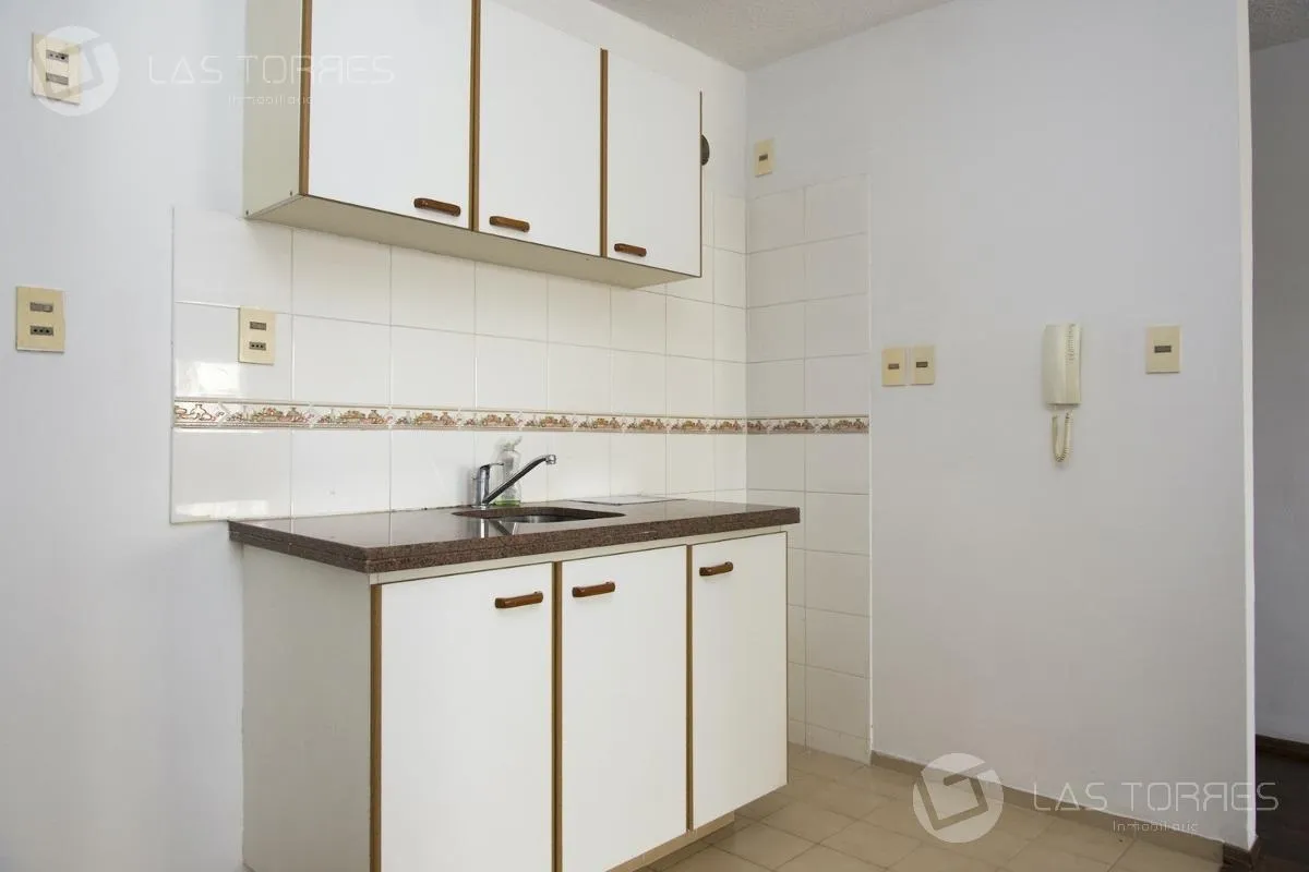 Alquiler 1 dormitorio
Tuyuti Y Garibaldi
Parque Batlle, Montevideo
$
16.900_5ef2456ea8d09.webp