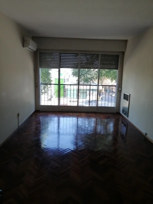 Alquiler 2 dormitorios
Bv Artigas Esq Ramon Y Cajal Excelente Estado 000
La Blanqueada, Montevideo
$
27.000_5eea8c1768cda.webp