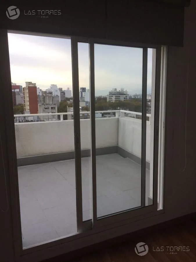 Alquiler 2 dormitorios
Constituyente Y Gaboto Lap2492598
Palermo, Montevideo
$
29.600_5eea82f1dbb0f.webp