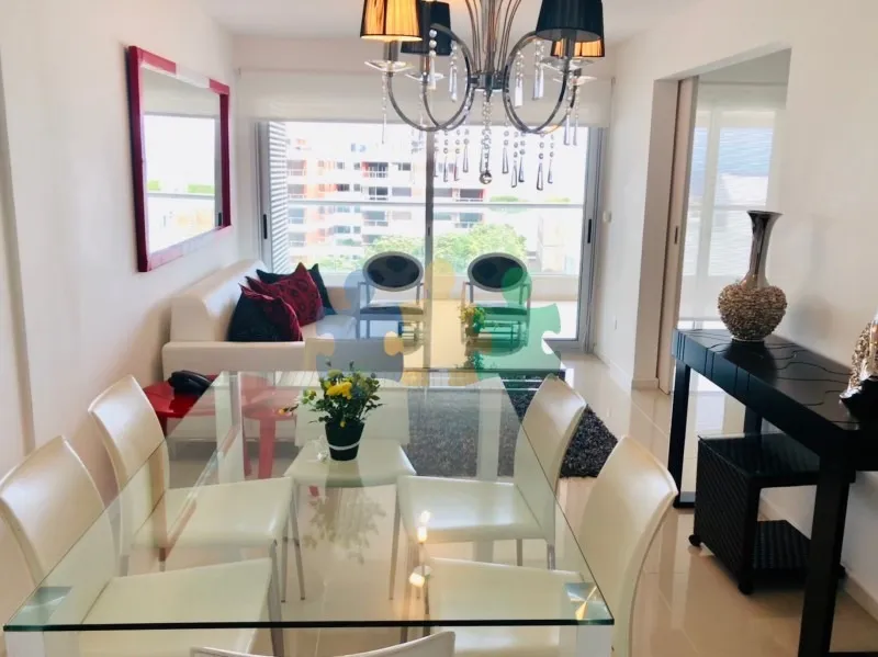 Alquiler de apartamento
Apartamento En Alquiler – Ref: 958
Punta Del Este, Maldonado
U$S
3.700
temporada 2019 – 2020_5ed82f97de722.webp