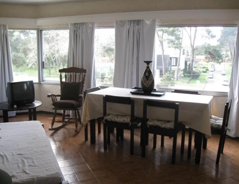 Alquiler de apartamento
Muy Buena Oportunidad!- Ref: 3533
Punta Del Este, Maldonado
U$S
3.000
temporada 2019 – 2020_5ed8327eb6201.webp