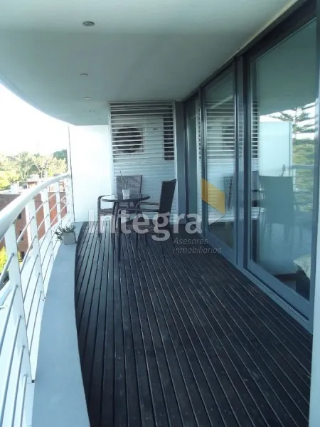 Alquiler de apartamento
Playa Brava, A Escasos Metros Del Mar Con Todos Los Servicios. – Ref: 788
Punta Del Este, Maldonado
U$S
1.800
temporada 2019 – 2020_5ed82e0f3e38e.webp
