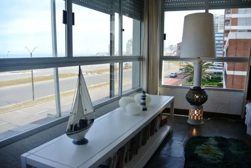 Alquiler de apartamento
Rambla Lorenzo Batlle P
Punta Del Este, Maldonado
U$S
5.100
temporada 2019 – 2020_5ed8459ad157e.webp