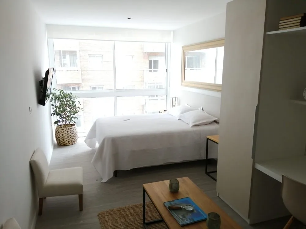 Alquiler monoambiente
Florida 1128
Centro, Montevideo
$
15.500_5ef10a1fe8f9a.webp