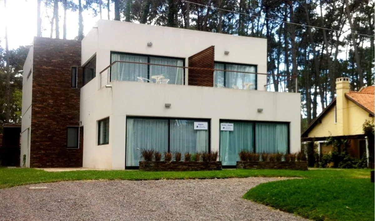 Dueño alquila Casa en Punta del Este
Solanas Vacation – Ruta Interbalnearia 118
Punta Del Este, Maldonado
U$S
200
temporada 2019 – 2020_5ed8203dbd5cb.webp