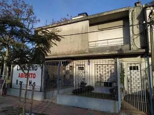 Alquiler 1 dormitorio
Damas Antonio Larrañaga Esq Tomas Gomensoro 5555
La Blanqueada, Montevideo
$
16.500_5da752207f4e1.webp