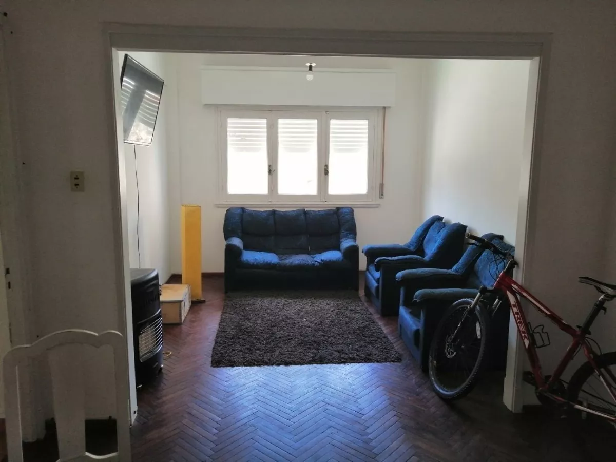Alquiler 2 dormitorios
Venezuela Entre Minas Y Yaguaron 000
Aguada, Montevideo
$
18.000_5dfd361b66054.webp