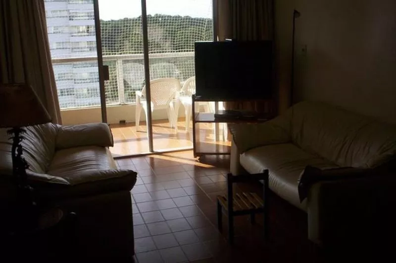 Alquiler de apartamento
Apartamento En Roosevelt, 2 Dormitorios *-ref:1125
Punta Del Este, Maldonado
U$S
2.600
temporada 2019 – 2020_5deaea29e7a90.webp
