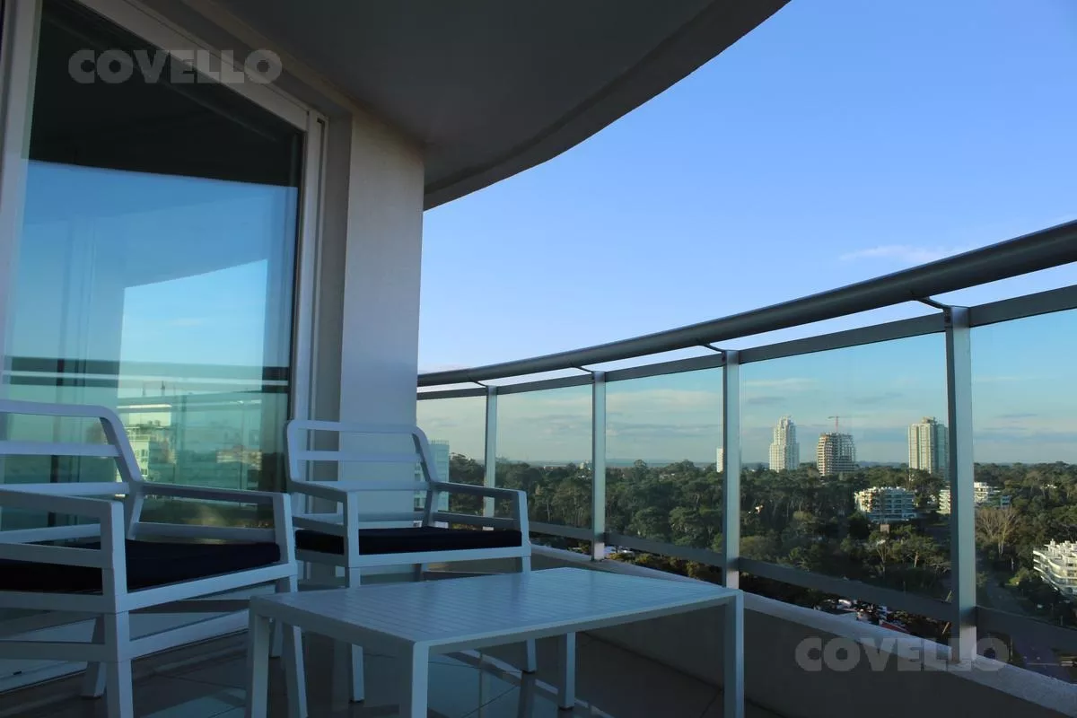 Alquiler de apartamento
Aquarela Playa Mansa Parada 18
Punta Del Este, Maldonado
U$S
11.500
temporada 2019 – 2020_5deb020a7e583.webp