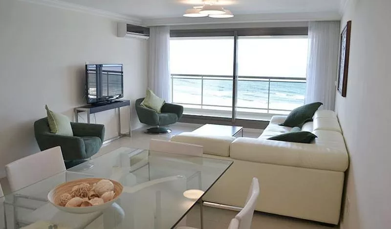 Alquiler de apartamento
Dpartamento En Alquiler Imperiale Punta Del Este.
Punta Del Este, Maldonado
U$S
5.800
temporada 2019 – 2020_5deadd109a71b.webp