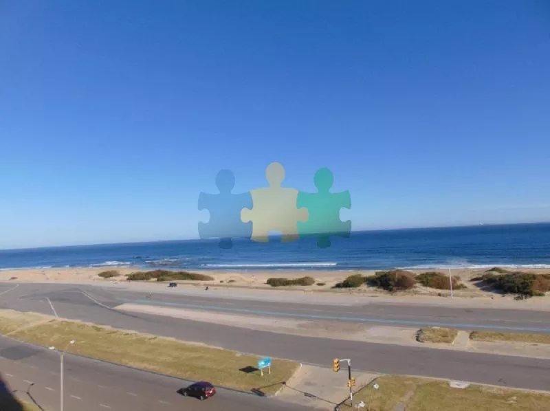 Alquiler de apartamento
Frente A Playa Brava, Con Excelente Vista Al Mar-ref:626
Punta Del Este, Maldonado
U$S
4.400
temporada 2019 – 2020_5e1274d4ada7f.webp