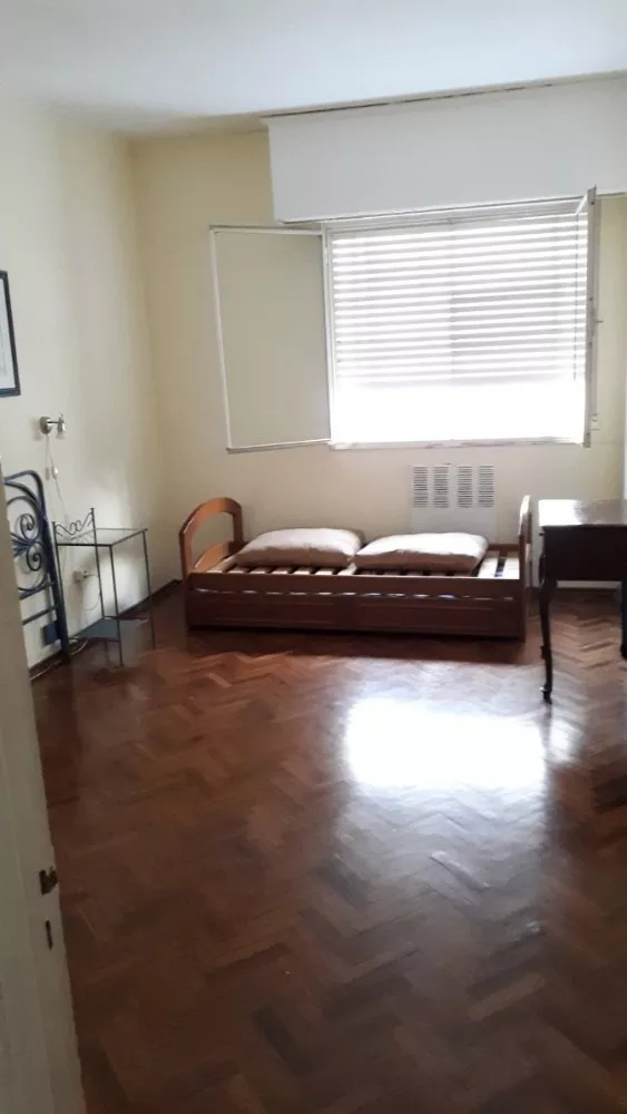 Alquiler 1 dormitorio
18 De Juluio Esq Paraguay 7778
Centro, Montevideo
$
19.500_5e541db169b3a.webp