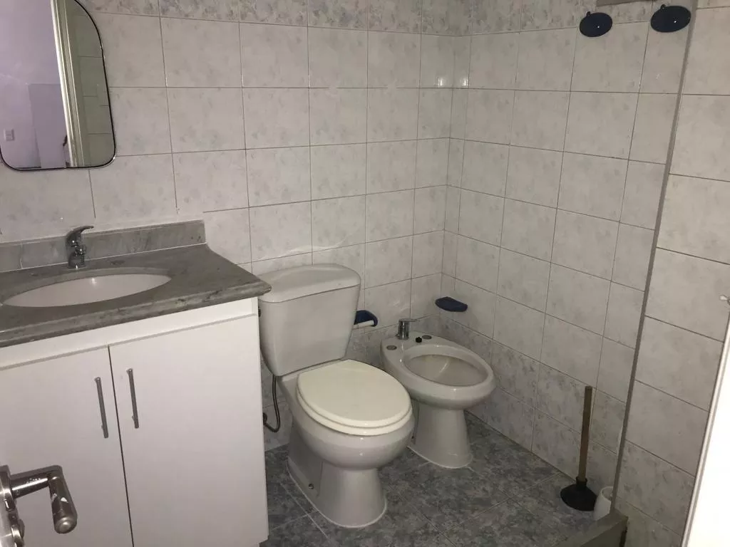 Alquiler 1 dormitorio
Bv España Esq Berro 1111
Pocitos, Montevideo
$
25.000_5e540c24d801c.webp