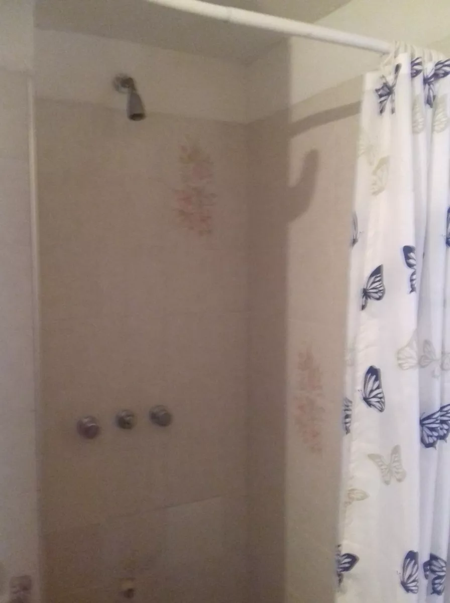 Alquiler 1 dormitorio
Pereira De La Luz Esq Ellauri 1111
Pocitos, Montevideo
$
20.000_5e540d2e3b403.webp