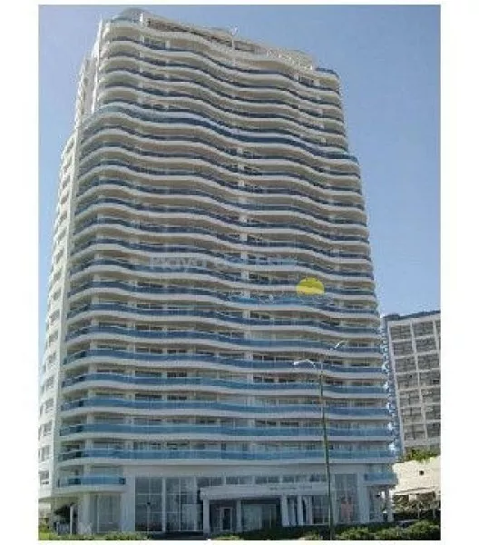 Alquiler de apartamento
Apartamento En Mansa, 2 Dormitorios *-ref:6638
Punta Del Este, Maldonado
U$S
10.000
temporada 2019 – 2020_5e3a047df1712.webp