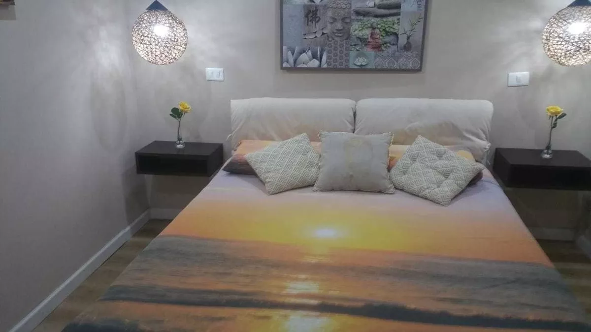 Alquiler temporario en Montevideo
Julio Herrera Y Obes 1128
Centro, Montevideo
$
990_5e358a14dd8a5.webp