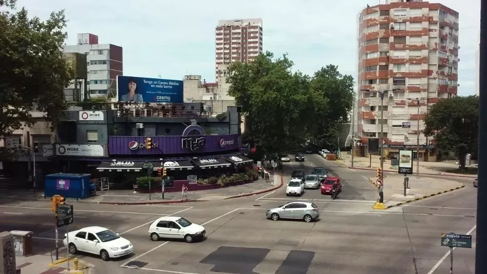 Alquiler 2 dormitorios
Av Garibaldi Y Av 8 De Octubre 0000
La Blanqueada, Montevideo
$
23.000_5e73e2683be30.webp