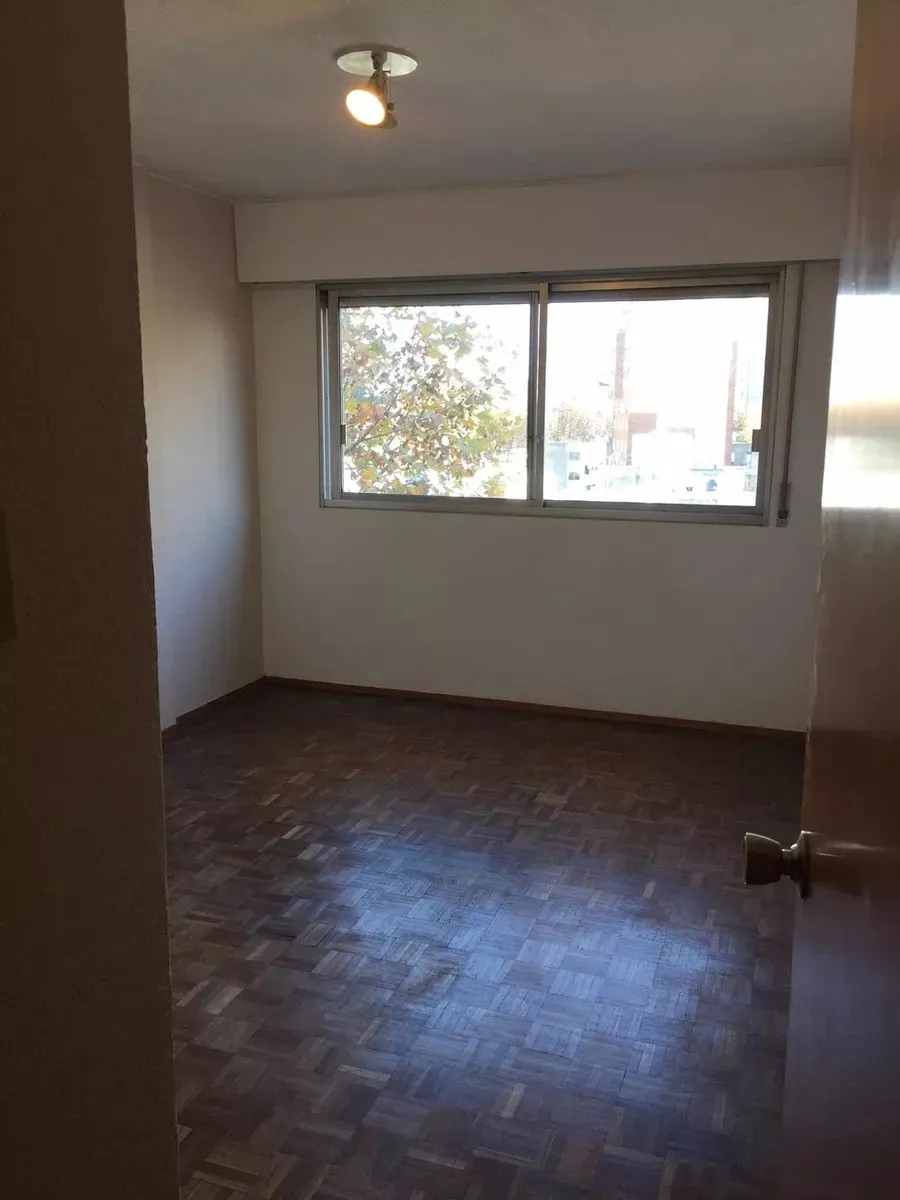 Alquiler 1 dormitorio
Acevedo Diaz Y Brandzen 111
Cordón, Montevideo
$
21.000_5ea32e3e9cbb3.webp