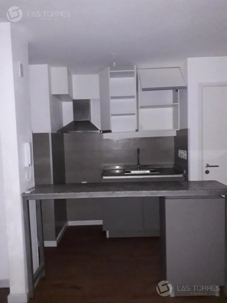 Alquiler 1 dormitorio
Defensa Y Ferrer Serra Ref:lap2448957
Tres Cruces, Montevideo
$
19.000_5ea3418e174f2.webp