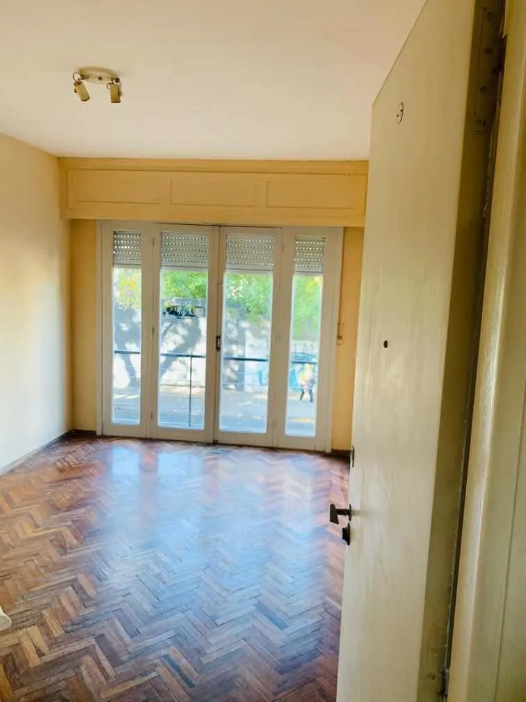 Alquiler 1 dormitorio
La Paz Y Defensa. Sn
Tres Cruces, Montevideo
$
17.500_5ea34486bd7c1.webp